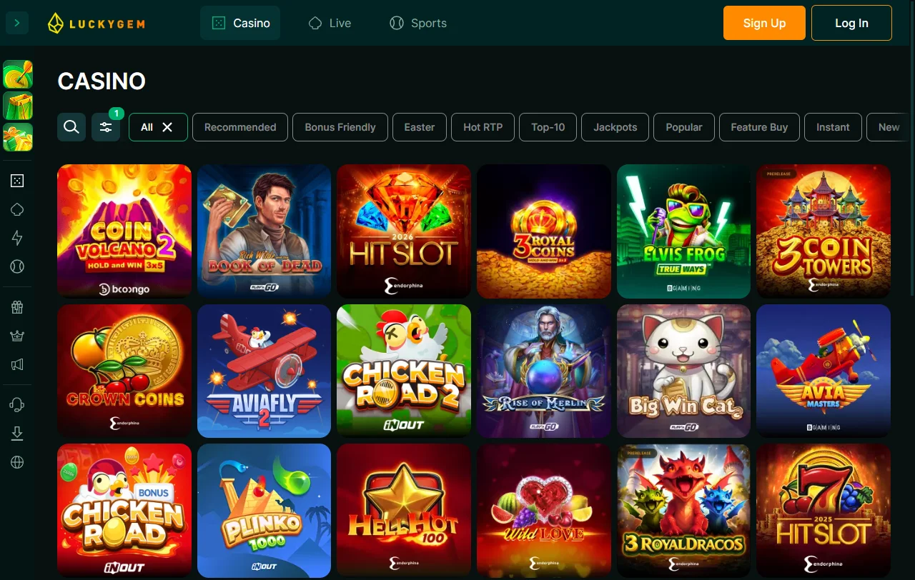 LuckyGem Casino overview of slots, tables, and live dealer options
